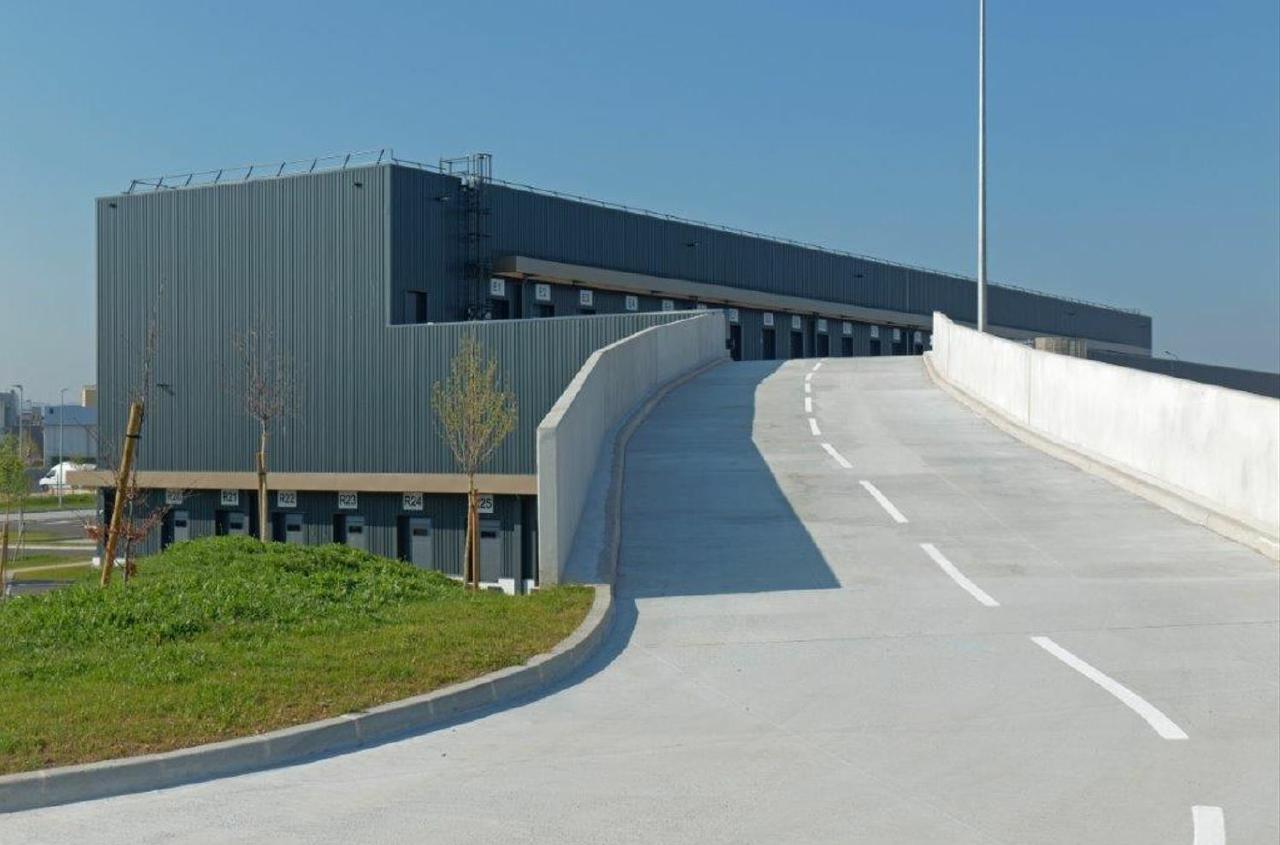 Entrepôt classe c Corbas 5403m² Location entrepôt classe c Corbas Rhône OLLOG2118331 10